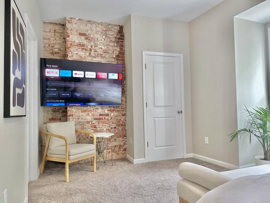 The Heinz Penthouse By Luxe Pgh Apartamento